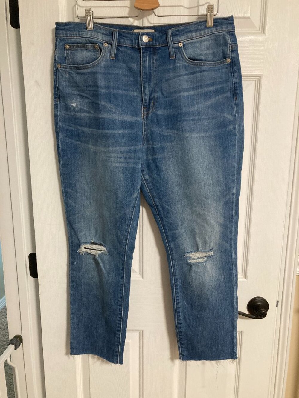 Madewell The High-Rise Slim Boyfriend Jean Distressed Raw Hem Size 32